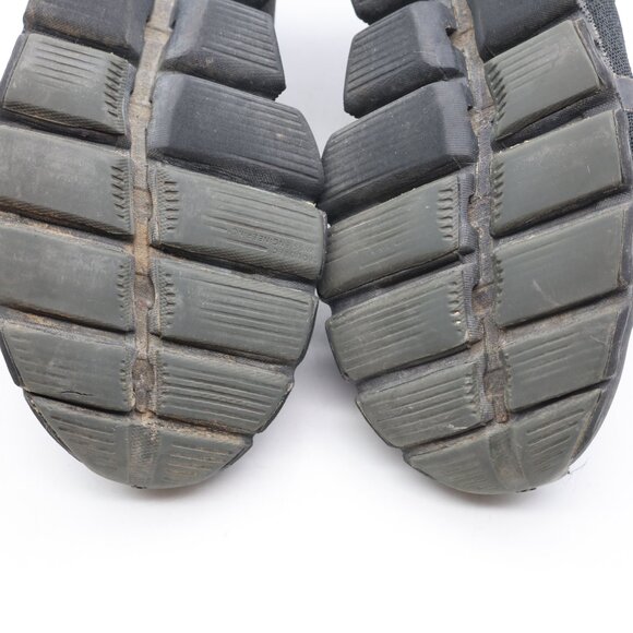 On Cloud Cloud Womens Size 9 B Waterproof Running Shoes Triple Black Sneaker - Picture 11 of 12